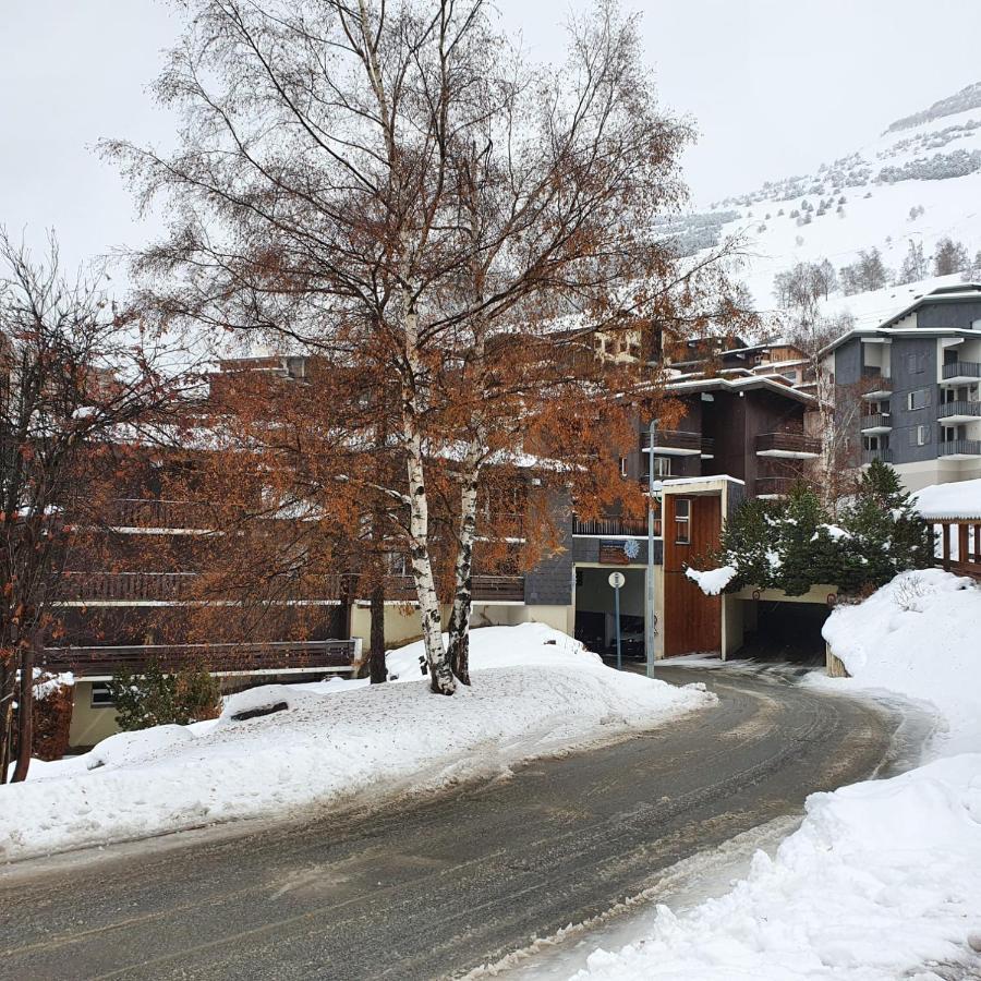 Appartement Cosy 4 Personnes - Charme Et Confort Au Pied Des Pistes Ле дез Альп Экстерьер фото